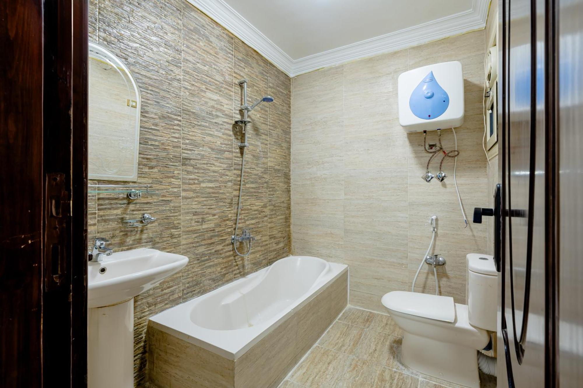 Luxurious Duplex With Side Nile View