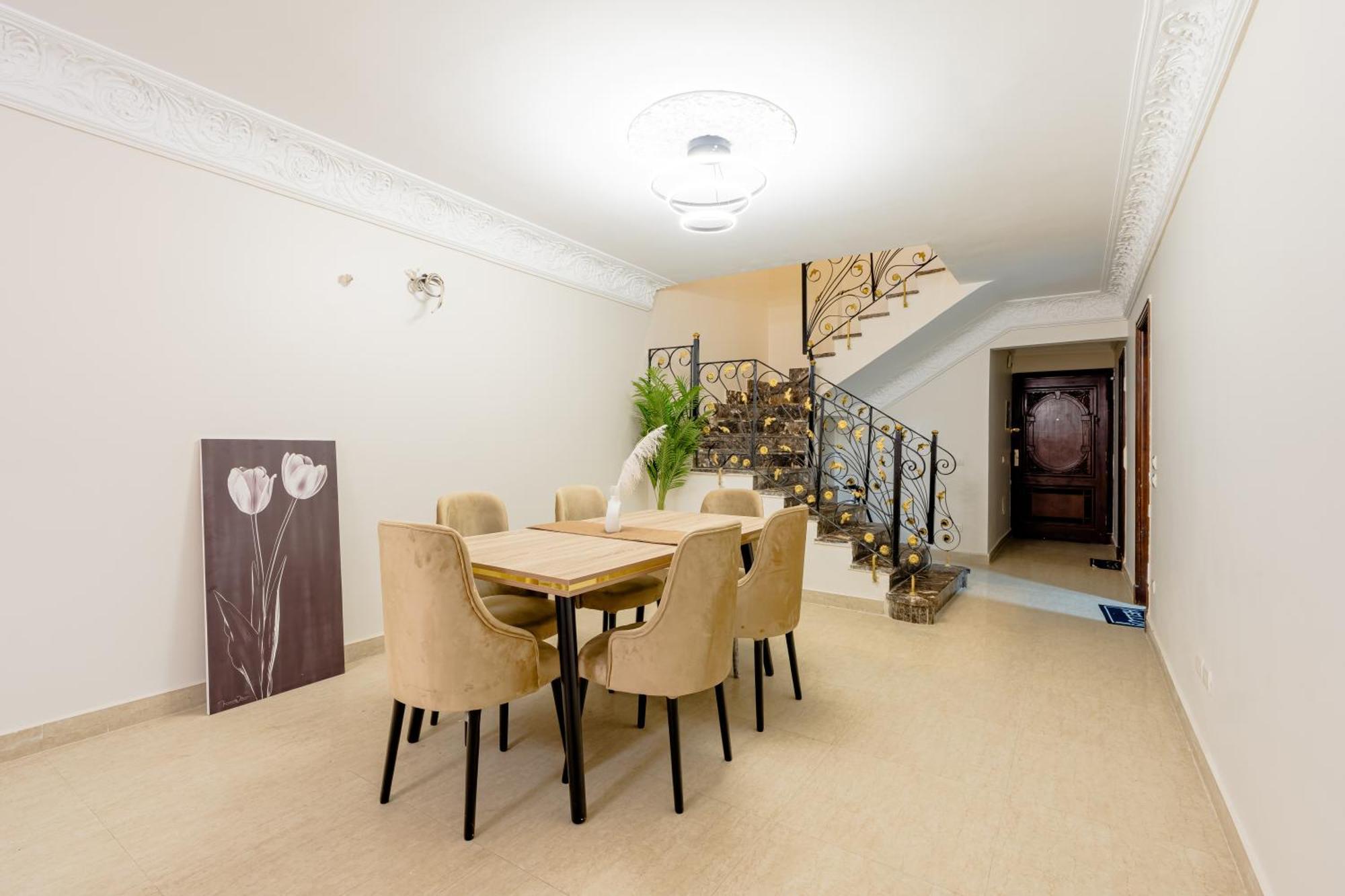 Luxurious Duplex With Side Nile View * Cairo
